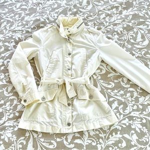 BOSSINI White Utility Jacket w/ Hidden Hood and Belt